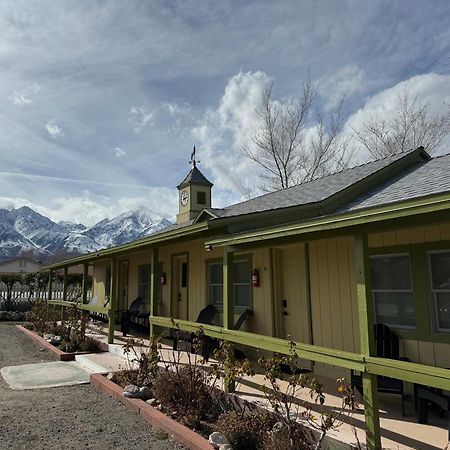 אינדפנדנס Eastern Sierra Motor Lodge מראה חיצוני תמונה