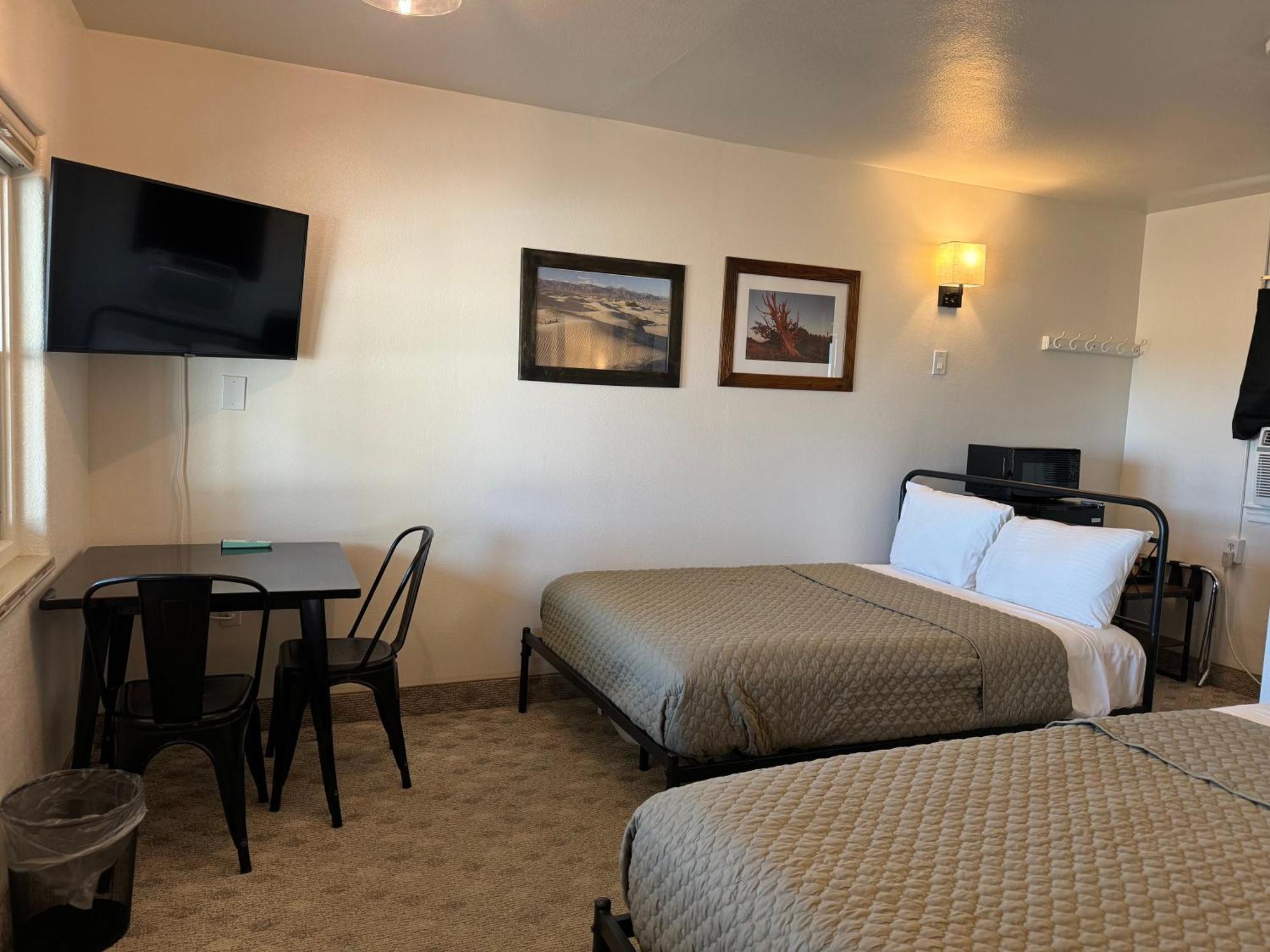 אינדפנדנס Eastern Sierra Motor Lodge מראה חיצוני תמונה
