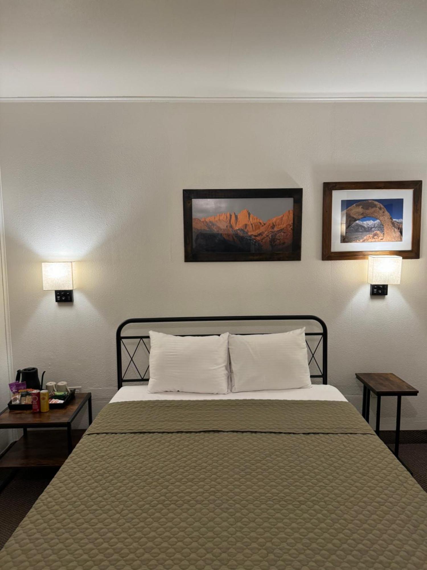 אינדפנדנס Eastern Sierra Motor Lodge מראה חיצוני תמונה